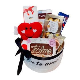 Box Personalizado Eu te Amo com Chocolates e Pelúcia